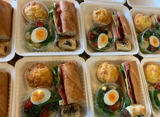 Lunch box catering