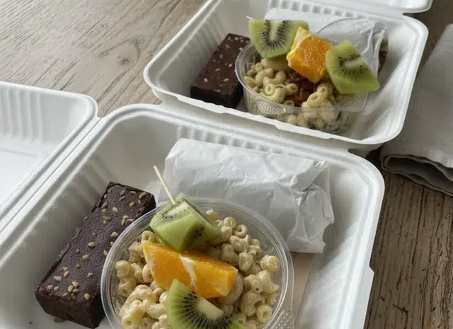 Vegan lunch pack catering